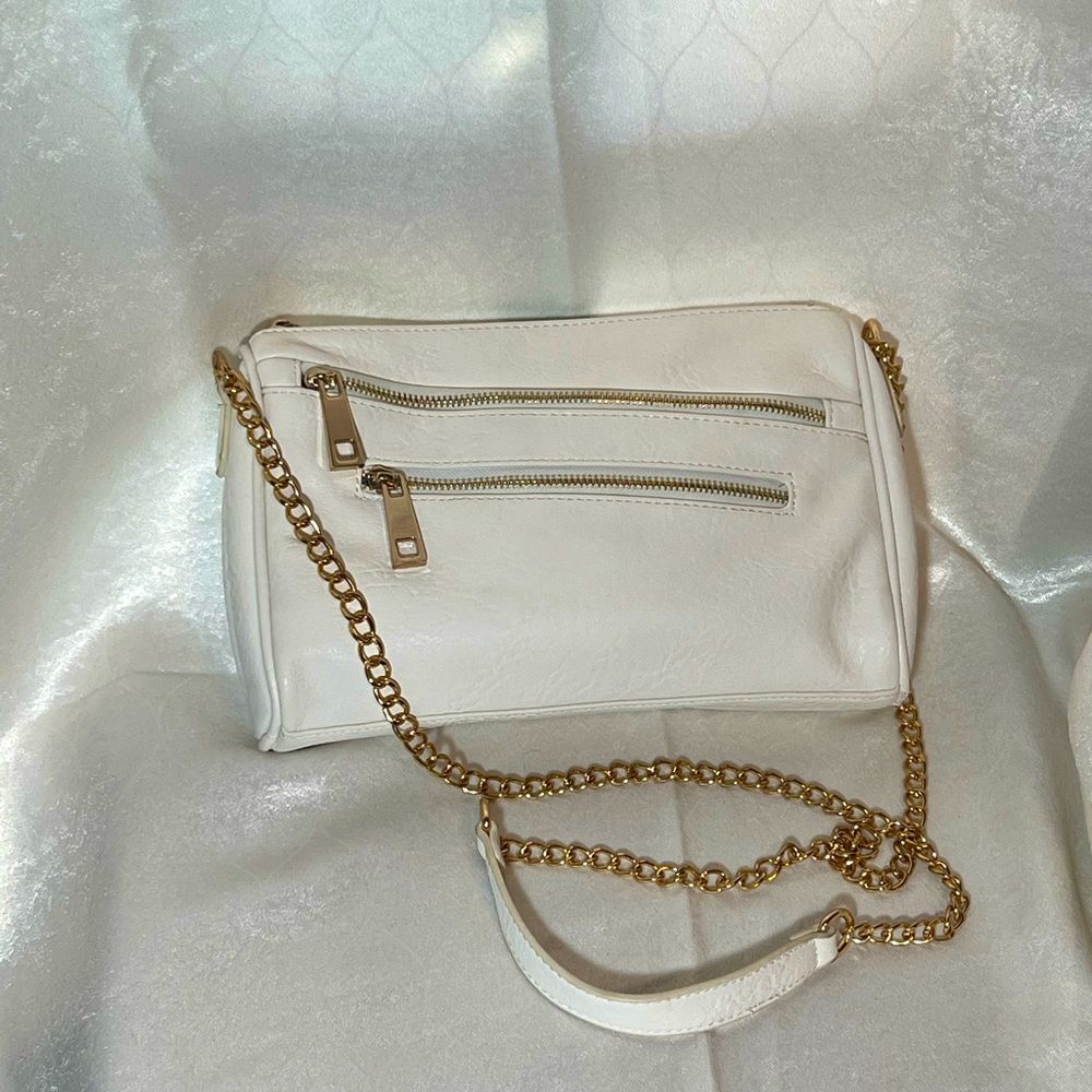 Violet Ray Gold Chain Cross Body